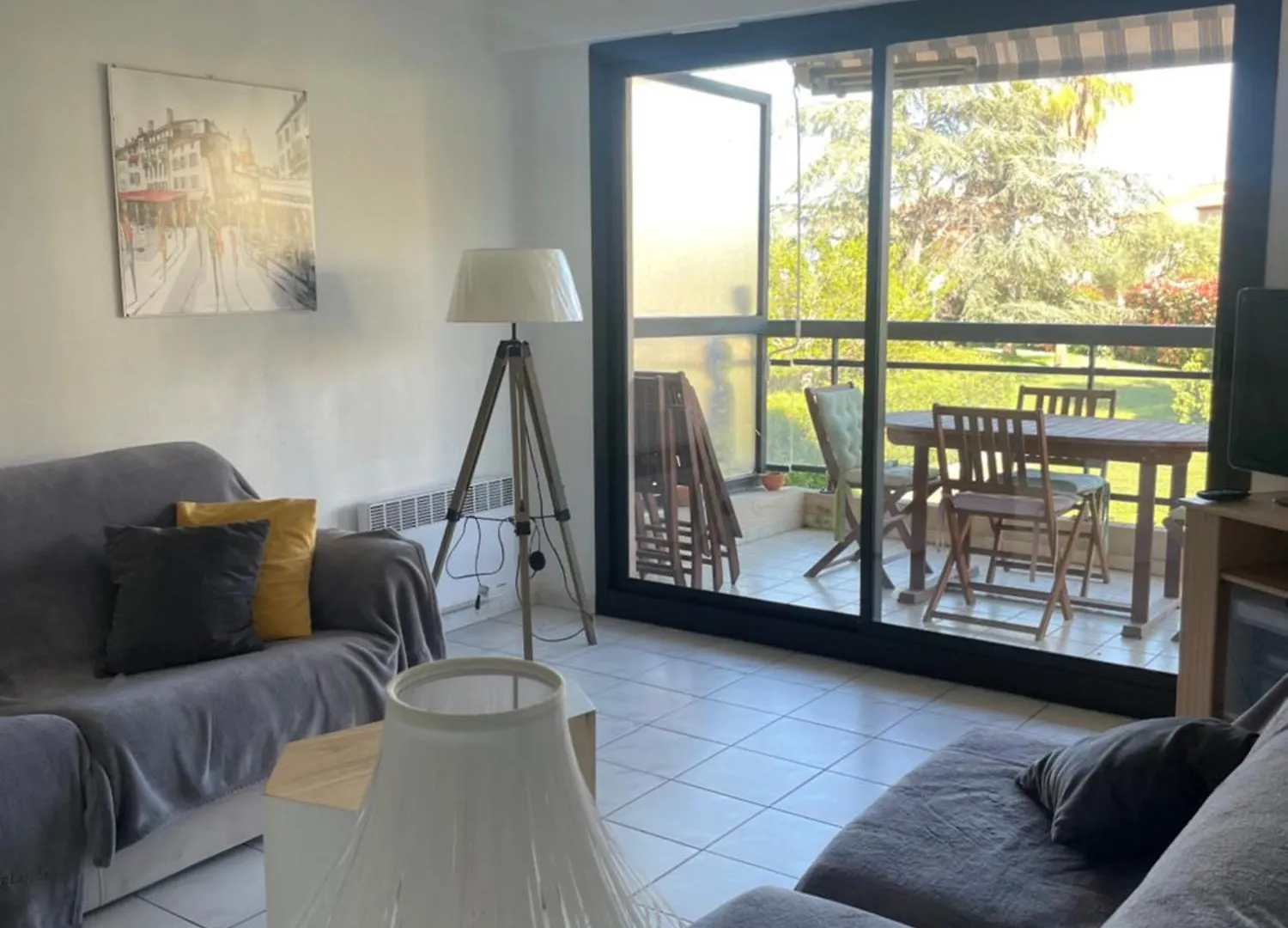 Joli Appartement Avec Piscine Antibes 0*,