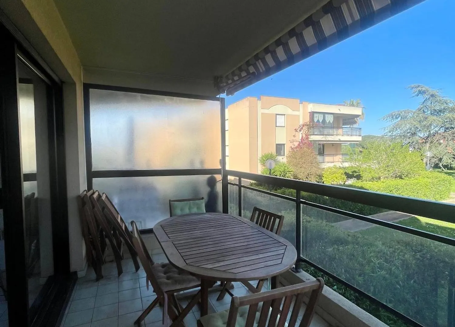 Joli Appartement Avec Piscine Αντίμπ Διαμέρισμα